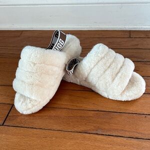 UGG Women's Fluff Yeah Slide Sheepskin Slipper Sandal 1095119